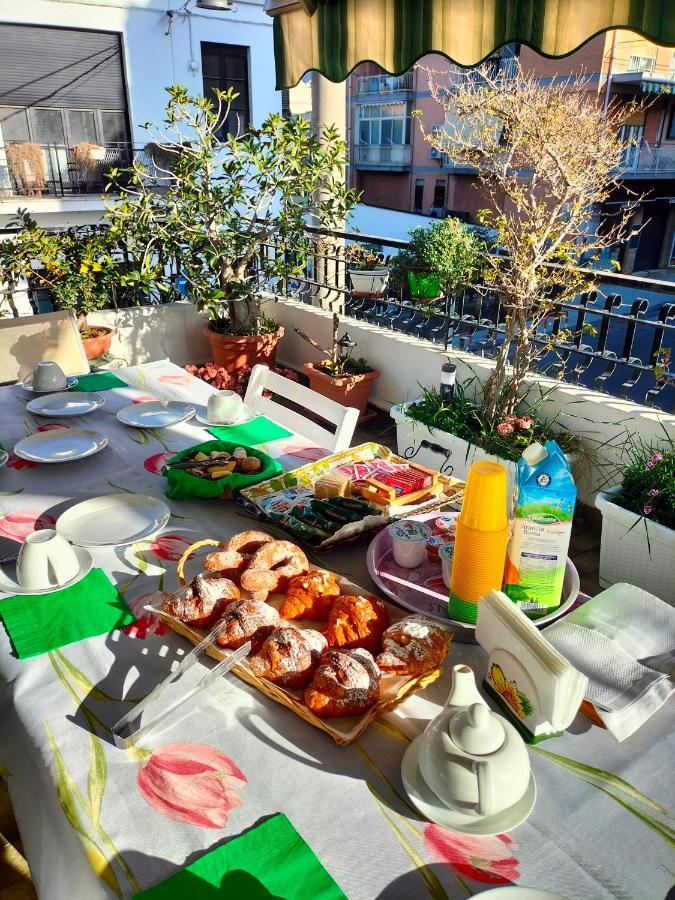 Bed and Breakfast La Castellese Aci Castello Exterior foto